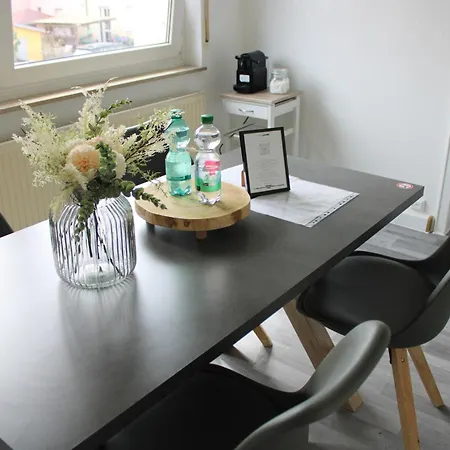 Ruhiges & Schickes 4 Zi-apartment